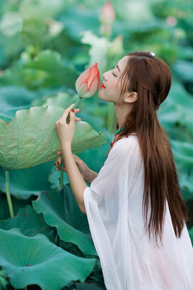 你本应离开 视频缩略图