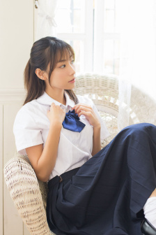 伊莲娜 视频缩略图