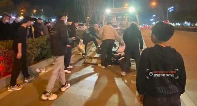 告白 视频缩略图