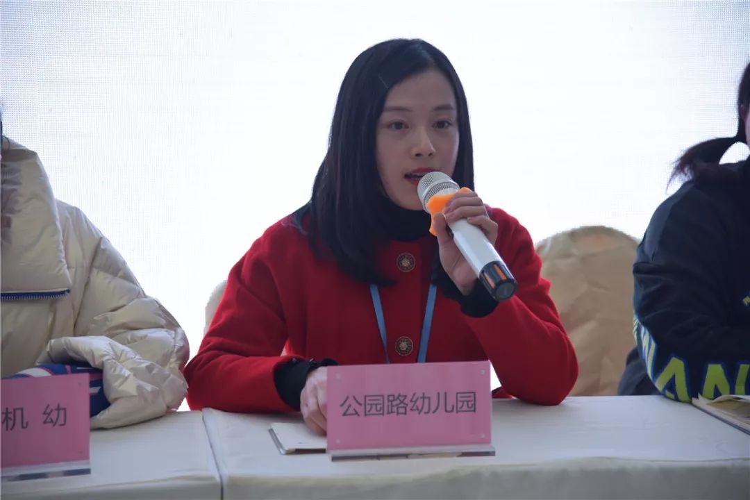 伴我同行 视频主图