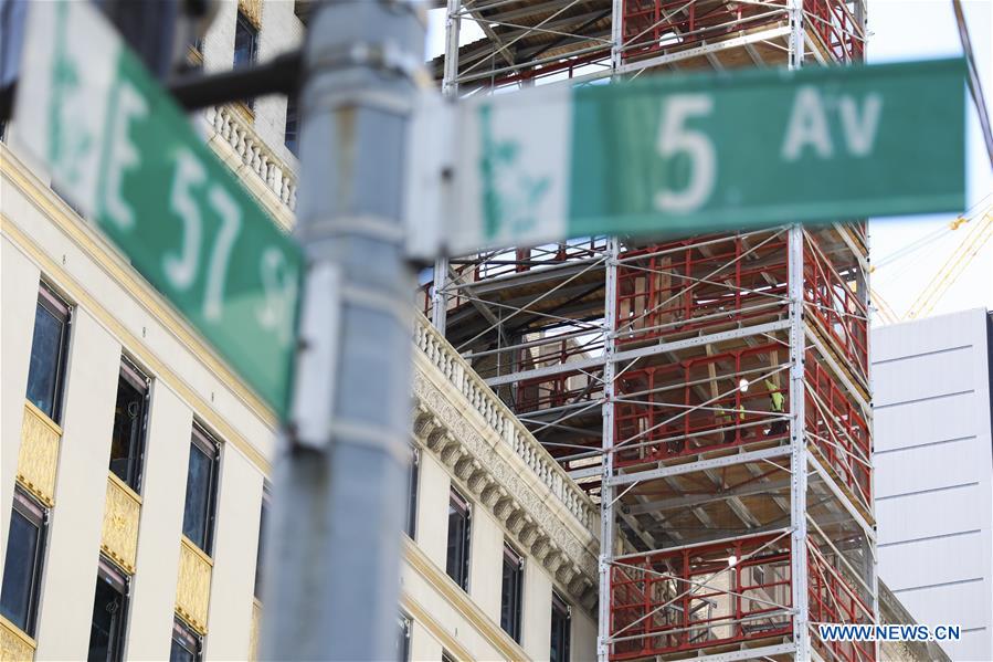 假面骑士联手出击驰骑与铠武电影大战全力出击