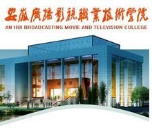 在他的阴影下 视频主图