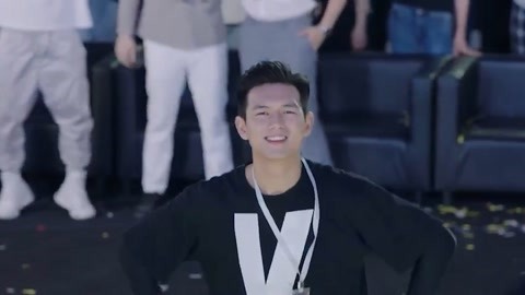 伯特·克赖舍：今夜来狂欢 视频缩略图