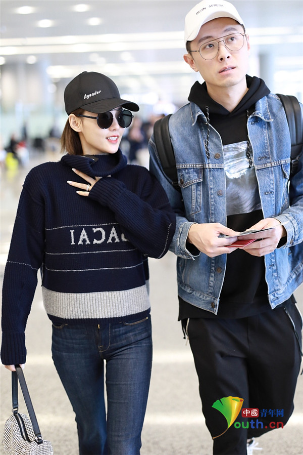 作家的洞穴 视频缩略图