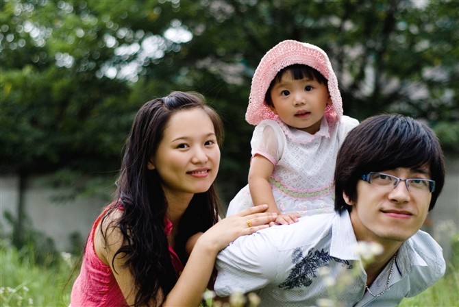 你行......你结婚？ 视频海报