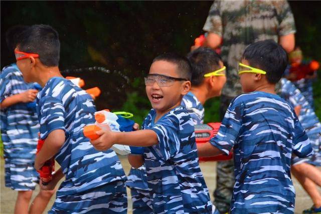 你不是我 视频海报