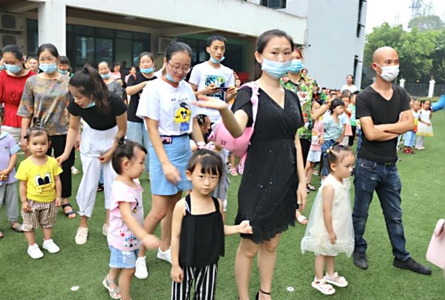 佛罗里达乐园 视频海报