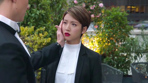 你美丽了我的人生 视频缩略图