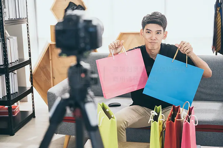 史前大章鱼 视频缩略图