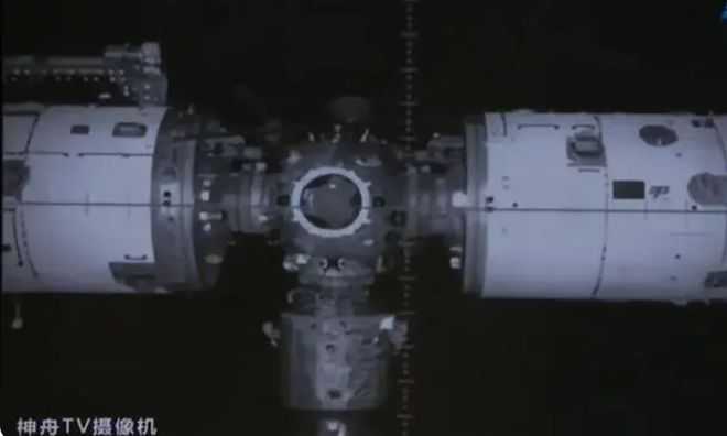 圣殇 视频缩略图