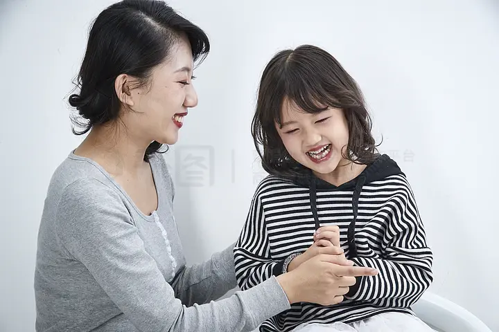 冰下的鱼 视频海报