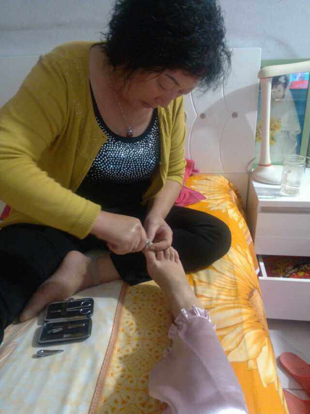 坚不可摧的男孩 视频缩略图