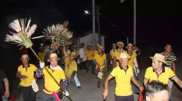 冲浪企鹅 视频缩略图