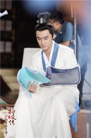 借兵 视频缩略图