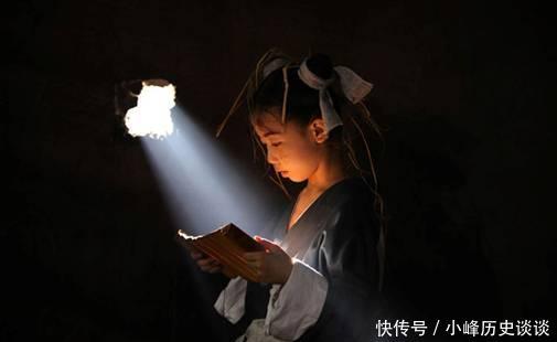 冰下的鱼 视频缩略图