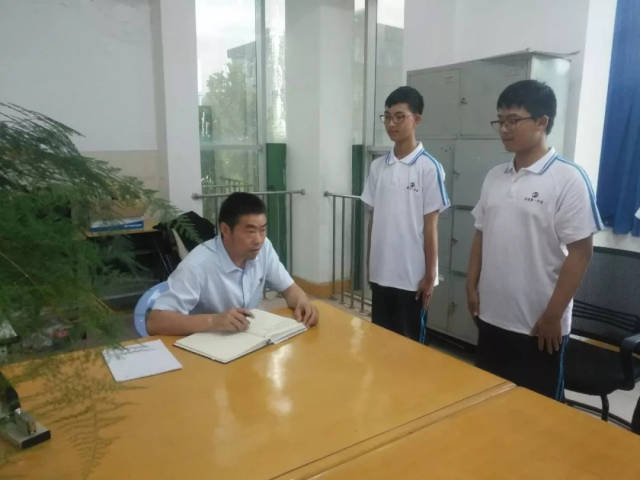 侠盗高飞 视频缩略图