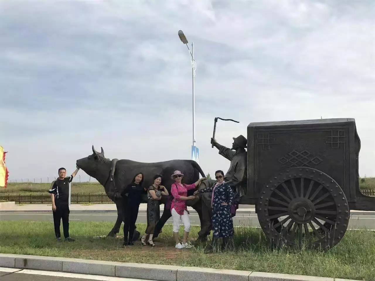 你好！梅芳草 视频缩略图