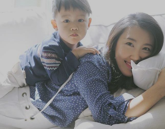 变色龙 视频缩略图