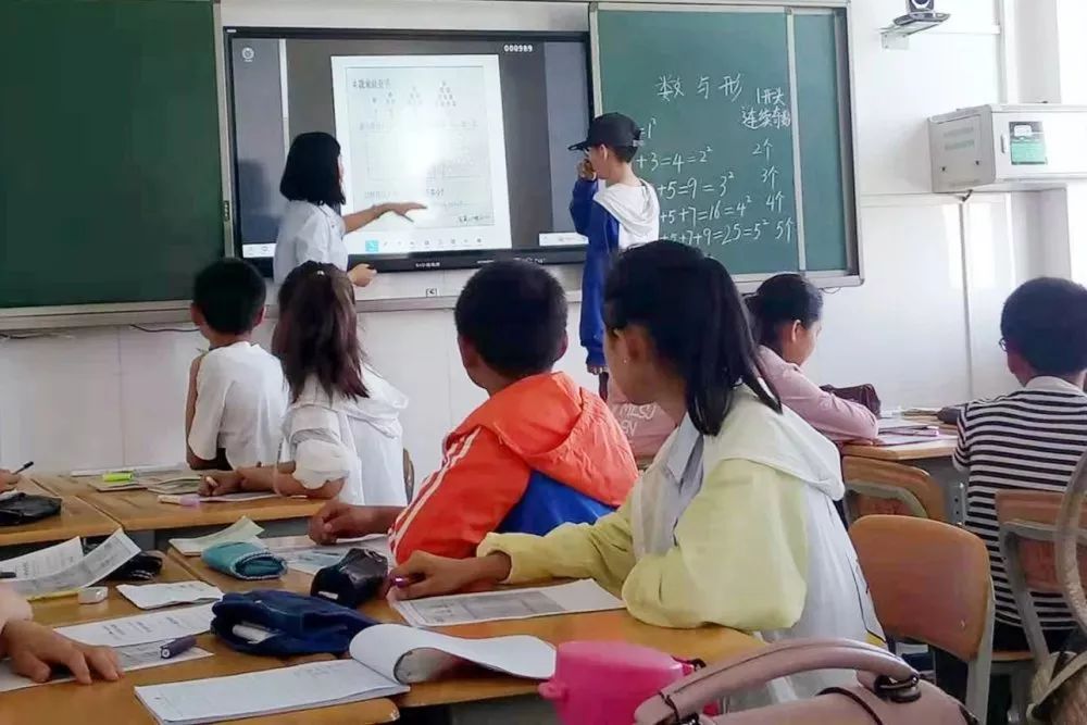 修女也疯狂2 视频海报