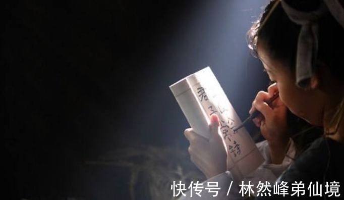 会长的贴身校花 视频缩略图