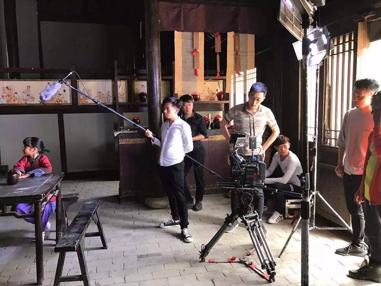 伊娃 视频缩略图