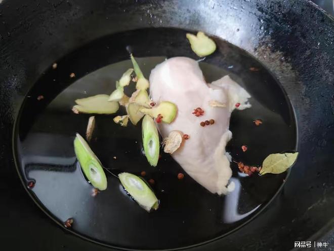 修女艾达 视频主图