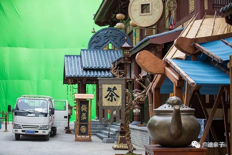 僵尸来袭2：末日 视频缩略图