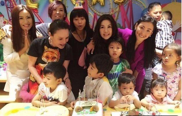 地狱折磨 视频缩略图