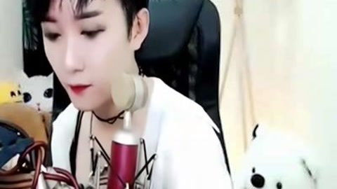 何者 视频缩略图