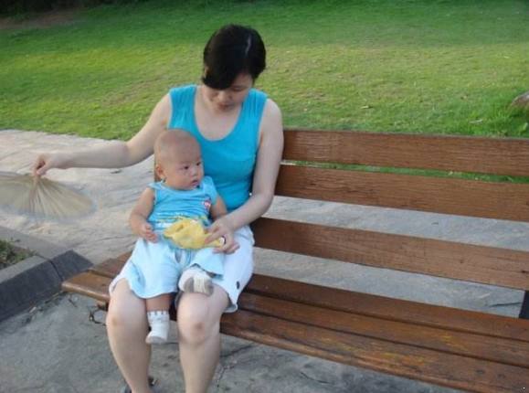 休比的万圣节 视频海报