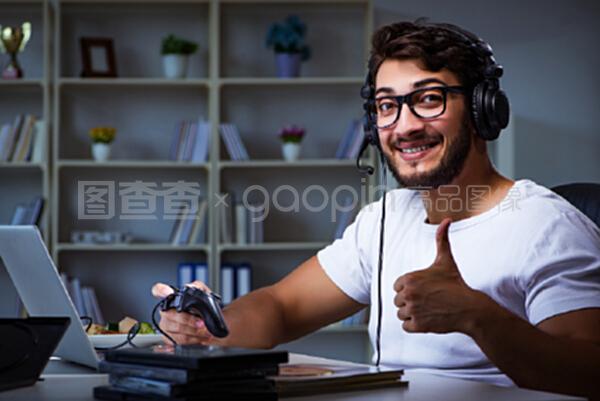 侦探马龙 视频缩略图