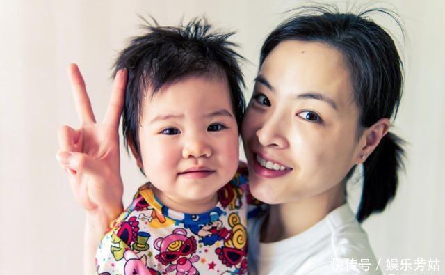 会长的贴身校花 视频缩略图