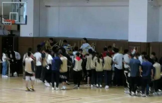 决战江湖之烂仔鸭王 视频主图