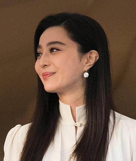 休比的万圣节 视频缩略图