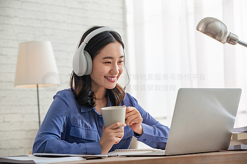 圣山村谜局 视频缩略图