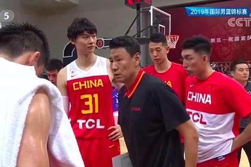 僵尸少爷 视频海报